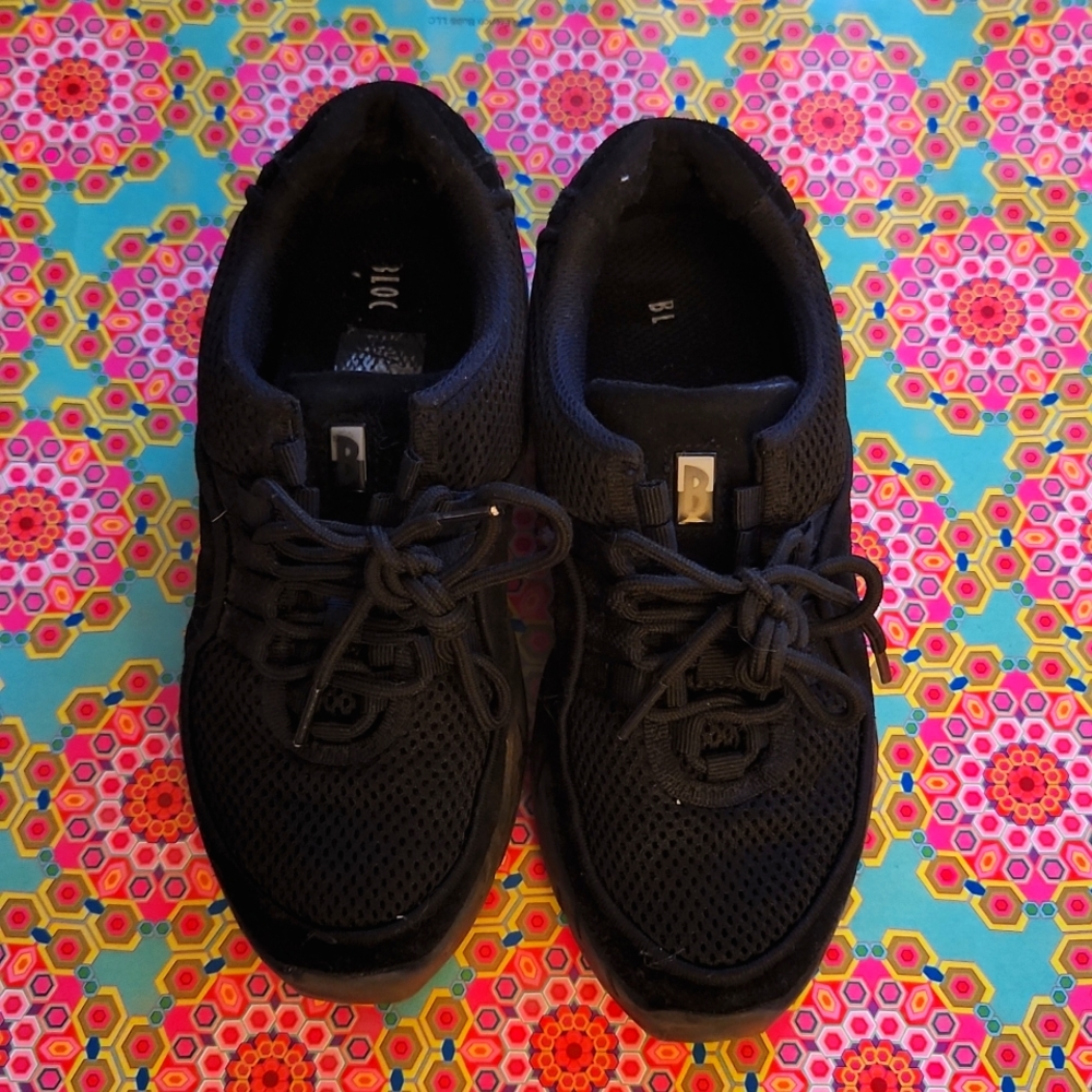 Bloch women's boost split sole dance shoes size 7